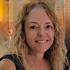 Debi Frucht, travel agent