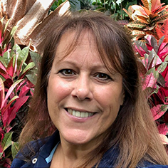 Terri Perlman, travel agent